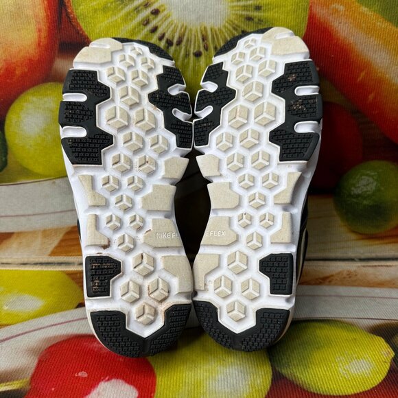 Nike Flex Show Mens Size 11.5 Black & White Athletic Training Sneakers - Picture 7 of 10